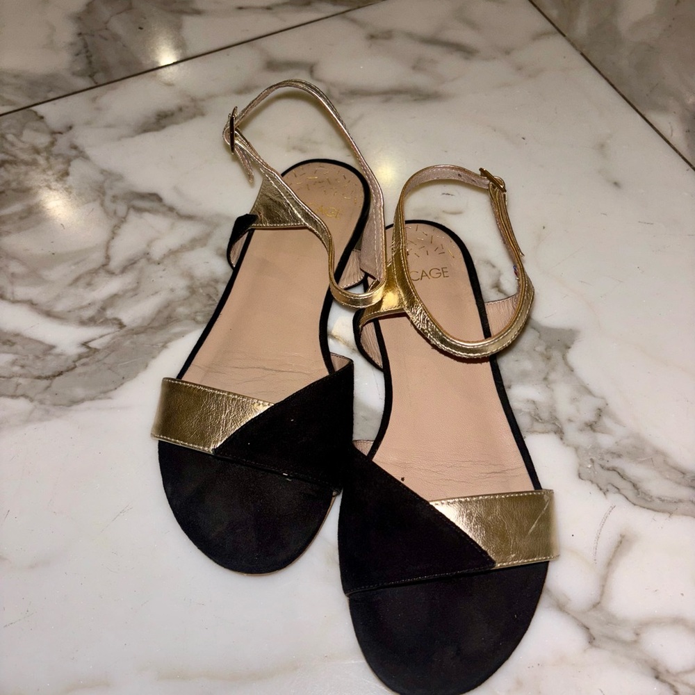 Black and Gold Sandals from France 🇫🇷